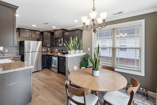 2610 Alex Overlook Way, Clarksville, TN 37043