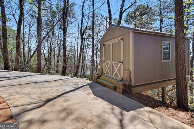 394 Confederate Drive, Clayton, GA 30525