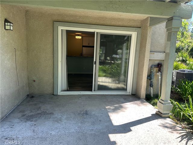 7120 Carlson 260, Canoga Park, CA 91303