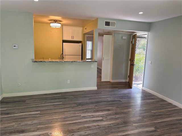 7120 Carlson 260, Canoga Park, CA 91303
