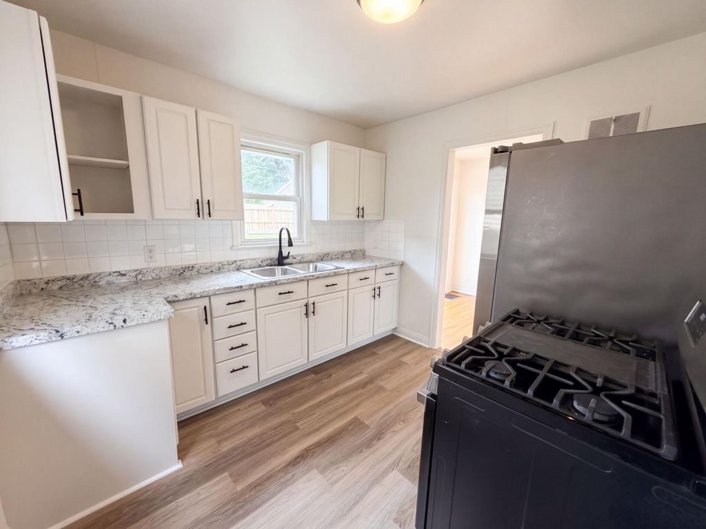 7221 Minnetonka Boulevard, Saint Louis Park, MN 55426 — photo 2