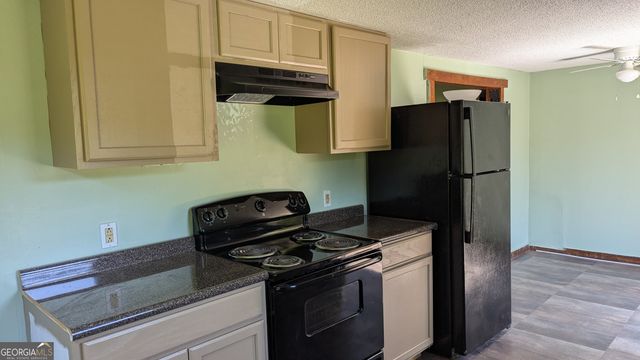 108 Margaret Drive, Warner Robins, GA 31093