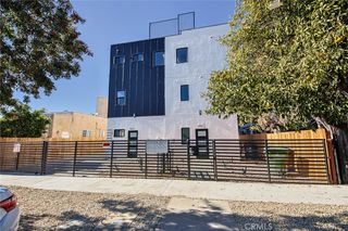 6425 Troost Avenue 1/2, North Hollywood, CA 91606