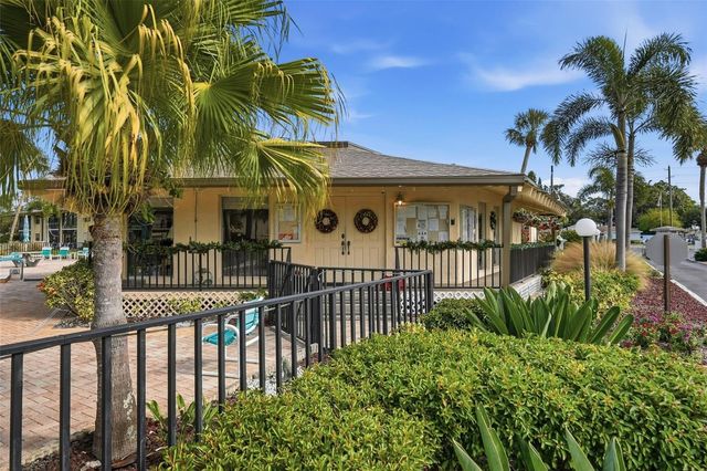 12300 VONN ROAD 10201, Largo, FL 33774