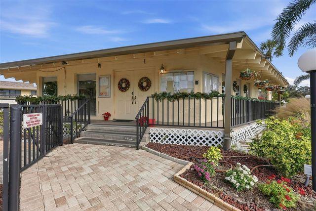 12300 VONN ROAD 10201, Largo, FL 33774