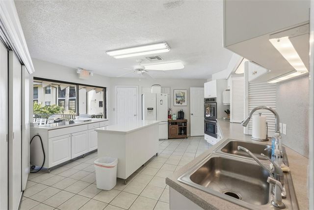 12300 VONN ROAD 10201, Largo, FL 33774