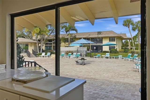 12300 VONN ROAD 10201, Largo, FL 33774