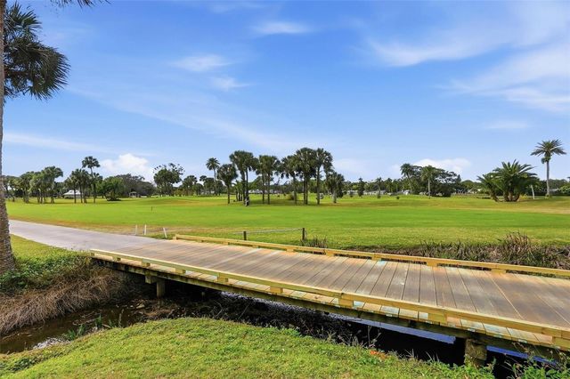 12300 VONN ROAD 10201, Largo, FL 33774