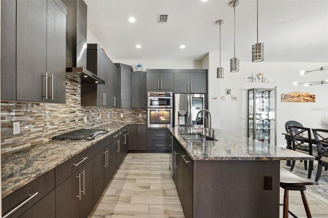 8901 LAKESHORE POINTE DRIVE, Winter Garden, FL 34787