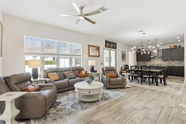 8901 LAKESHORE POINTE DRIVE, Winter Garden, FL 34787