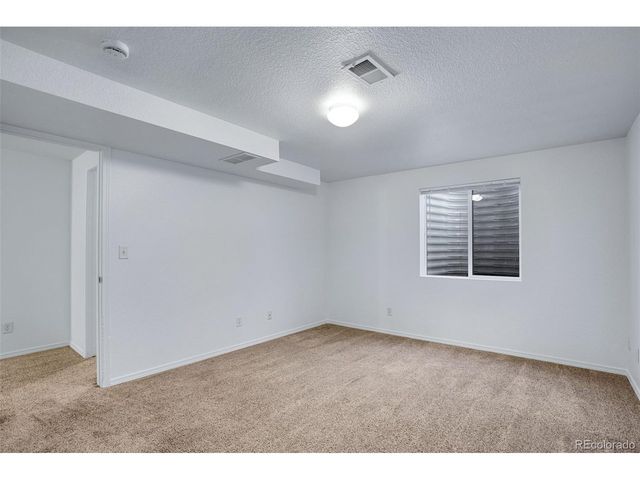 2700 Haven Ct, Evans, CO 80620