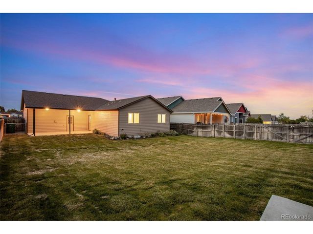 2700 Haven Ct, Evans, CO 80620