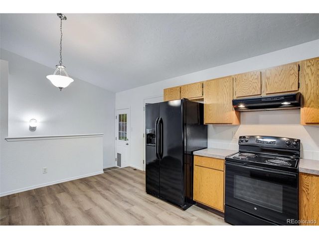2700 Haven Ct, Evans, CO 80620