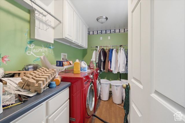 2887 N VIEWCREST CIR, North Logan, UT 84341