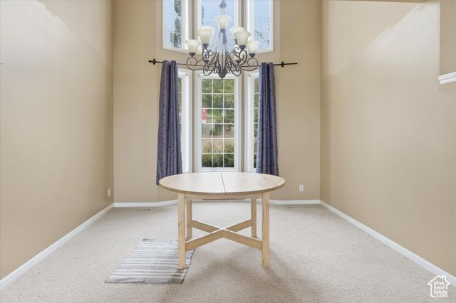 2887 N VIEWCREST CIR, North Logan, UT 84341