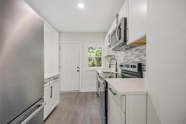1504 W LINE STREET, Leesburg, FL 34748