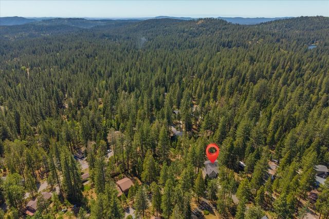 2219 Pardee Dr, Arnold, CA 95223