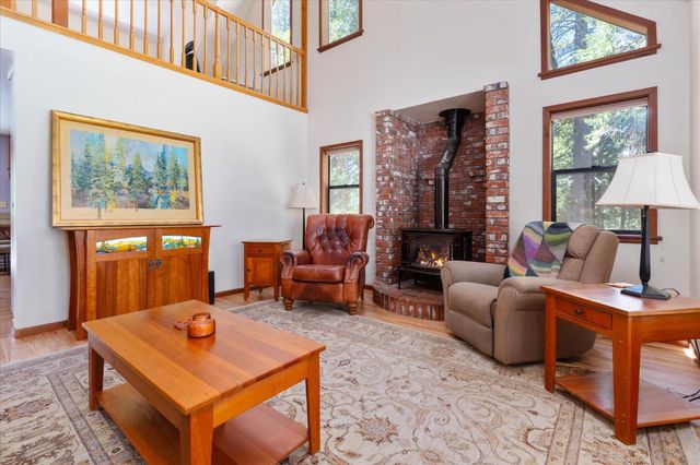 2219 Pardee Dr, Arnold, CA 95223