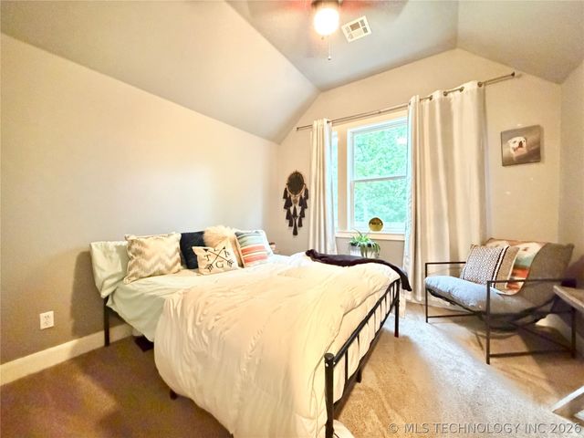 306 Hickory Drive, Tahlequah, OK 74464