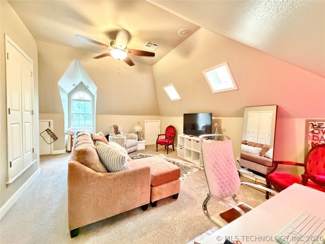 306 Hickory Drive, Tahlequah, OK 74464