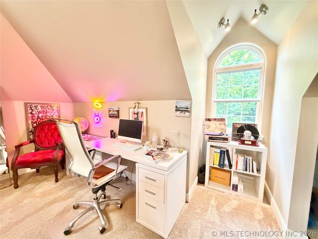 306 Hickory Drive, Tahlequah, OK 74464