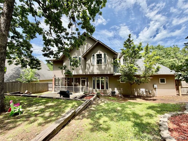306 Hickory Drive, Tahlequah, OK 74464