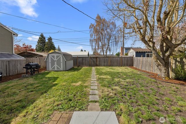 4027 52nd Avenue SW, Seattle, WA 98116