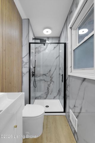 1417 Cloverhills Dr, Louisville, KY 40216