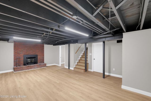 1417 Cloverhills Dr, Louisville, KY 40216