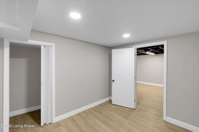 1417 Cloverhills Dr, Louisville, KY 40216