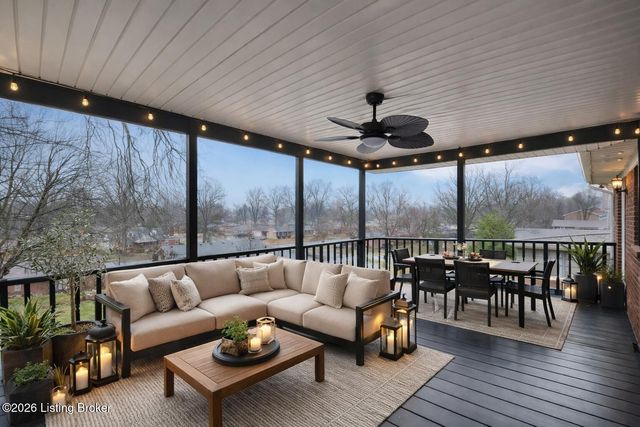 1417 Cloverhills Dr, Louisville, KY 40216