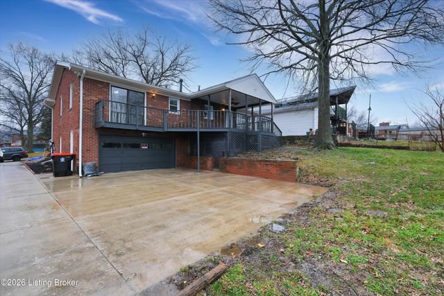 1417 Cloverhills Dr, Louisville, KY 40216