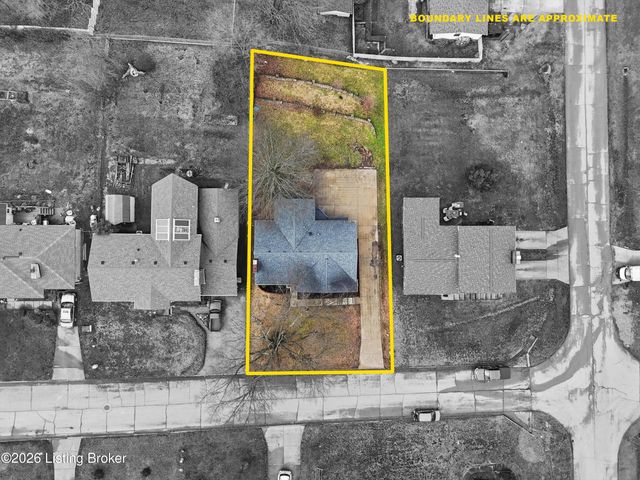 1417 Cloverhills Dr, Louisville, KY 40216