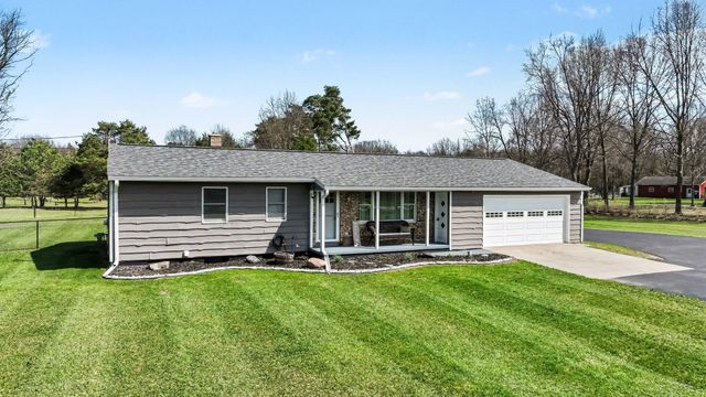 63253 30th Street, Antwerp Twp, MI 49065