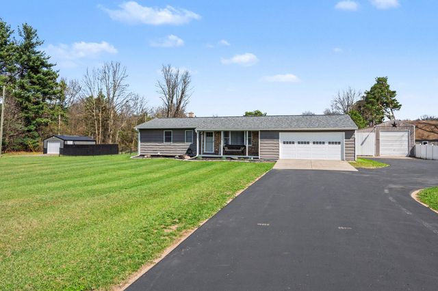 63253 30th Street, Antwerp Twp, MI 49065