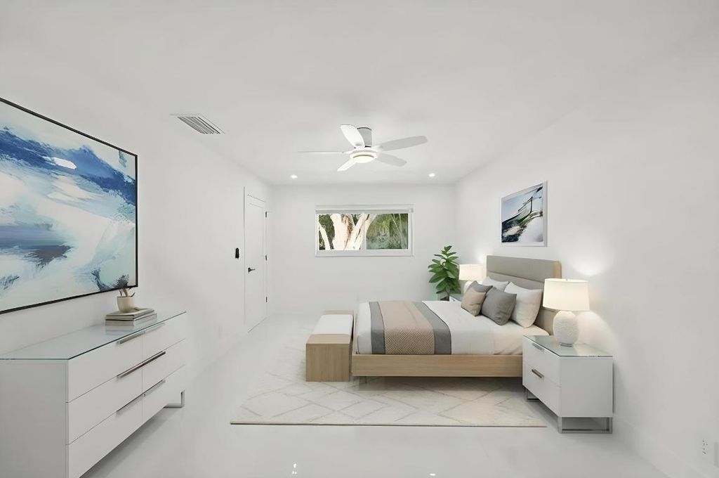 Image 48 of property listing at 979 NW 8th Street, Boca Raton, FL 33486