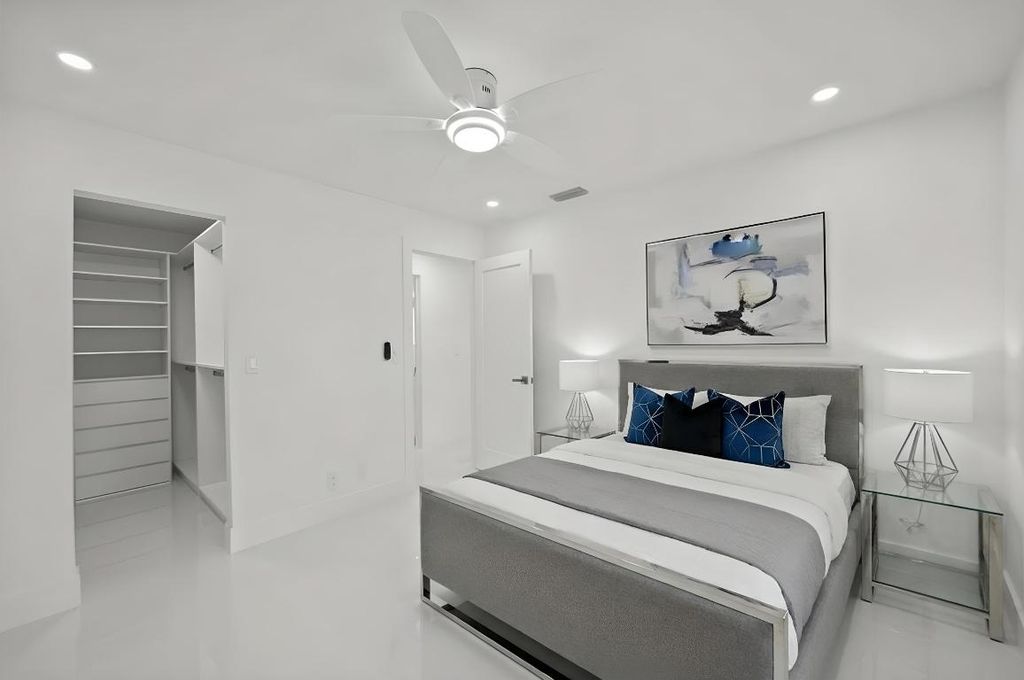 Image 58 of property listing at 979 NW 8th Street, Boca Raton, FL 33486