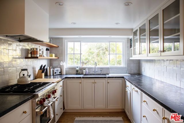 1238 Fernwood Pacific Drive, Topanga (los Angeles), CA 90290