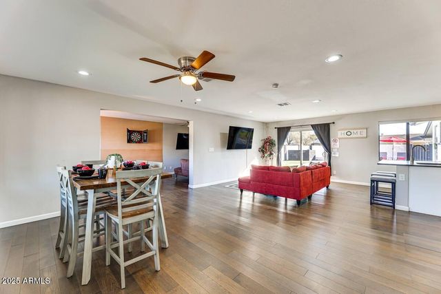 1027 S SIESTA Lane, Tempe, AZ 85281