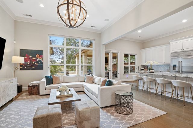 6714 Williamson Road, Dallas, TX 75214