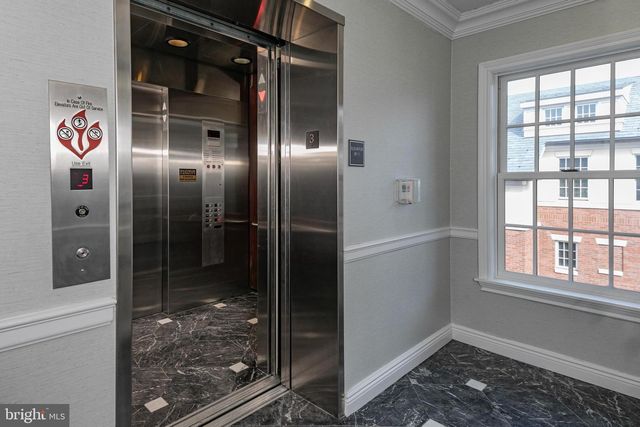 132 VICTORIA MEWS, Princeton, NJ 08542