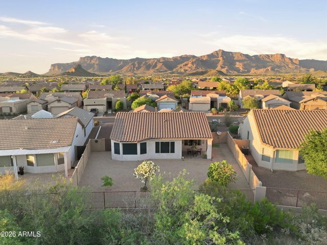 10039 E LEGEND Court, Gold Canyon, AZ 85118