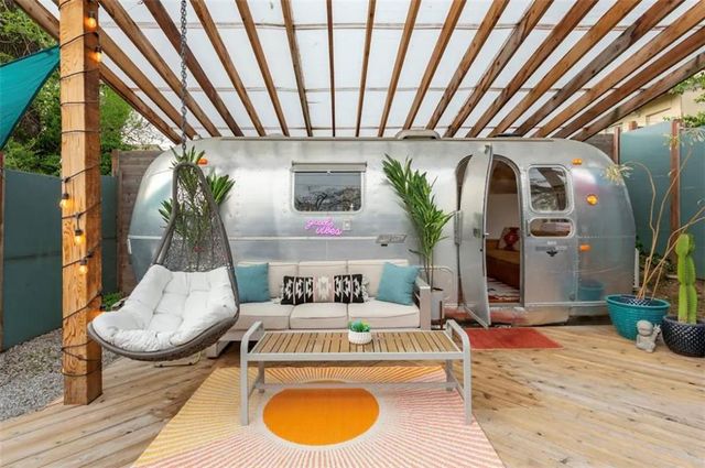 2322 Holly Street, Kansas City, MO 64108