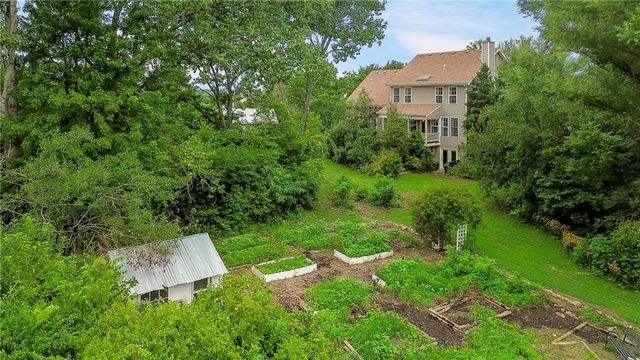 27750 Normandy Road, Louisburg, KS 66053