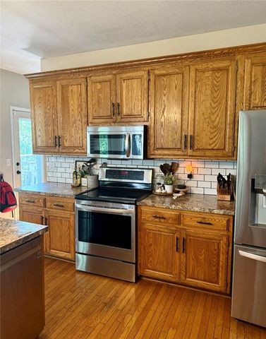 27750 Normandy Road, Louisburg, KS 66053