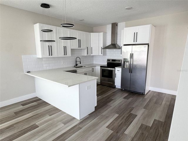 2738 16TH AVENUE N, St Petersburg, FL 33713