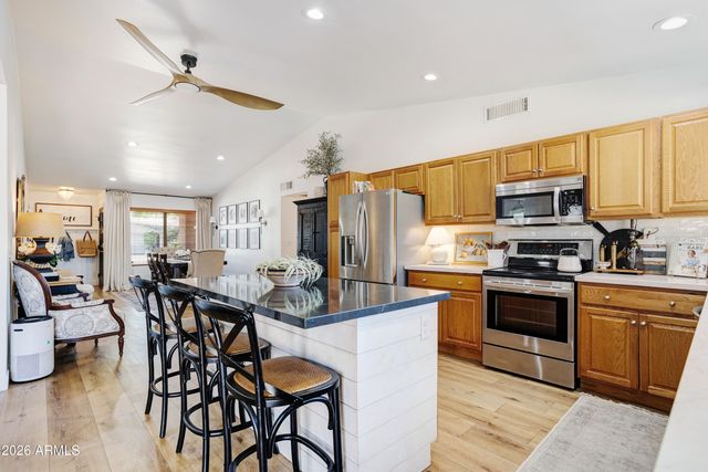 1609 W MCNAIR Street, Chandler, AZ 85224