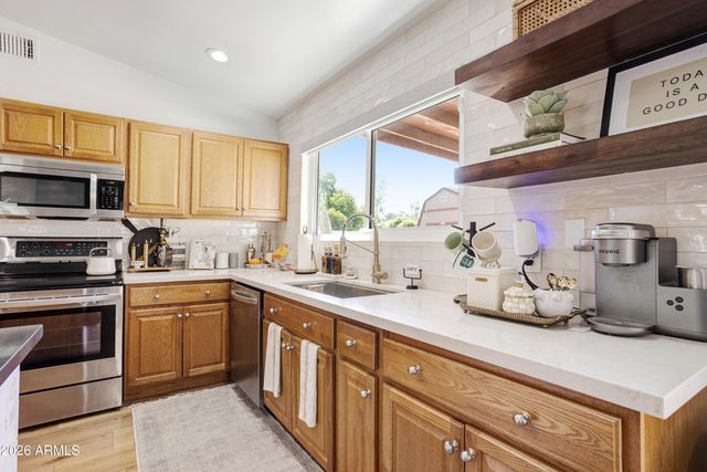 1609 W MCNAIR Street, Chandler, AZ 85224