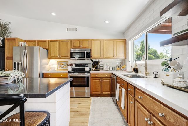 1609 W MCNAIR Street, Chandler, AZ 85224