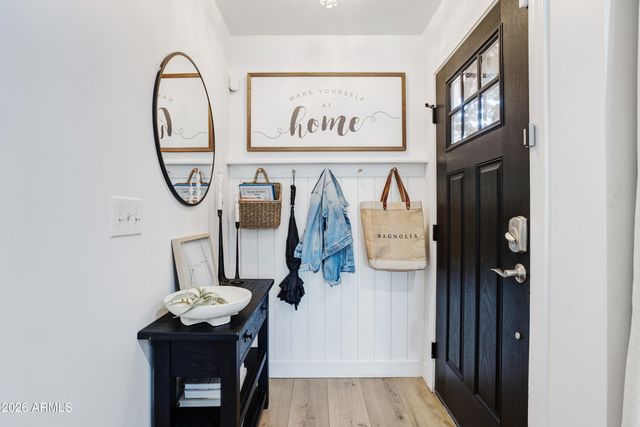 1609 W MCNAIR Street, Chandler, AZ 85224